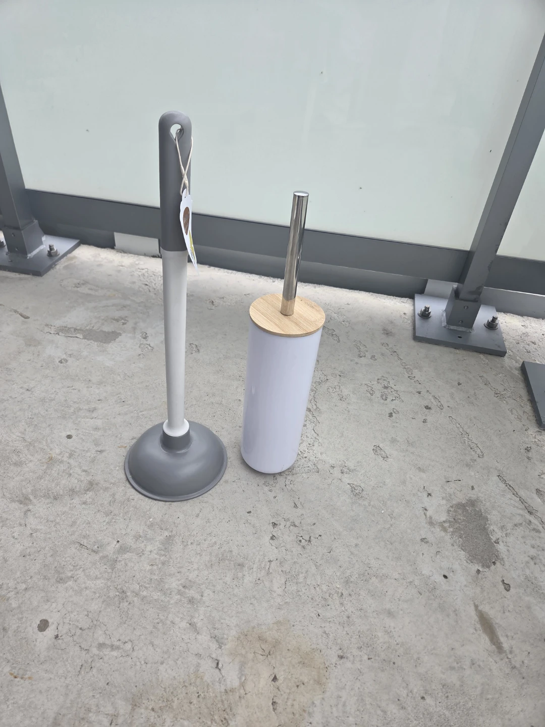 Jalila Toilet Plunger and Brush Set - photo 5