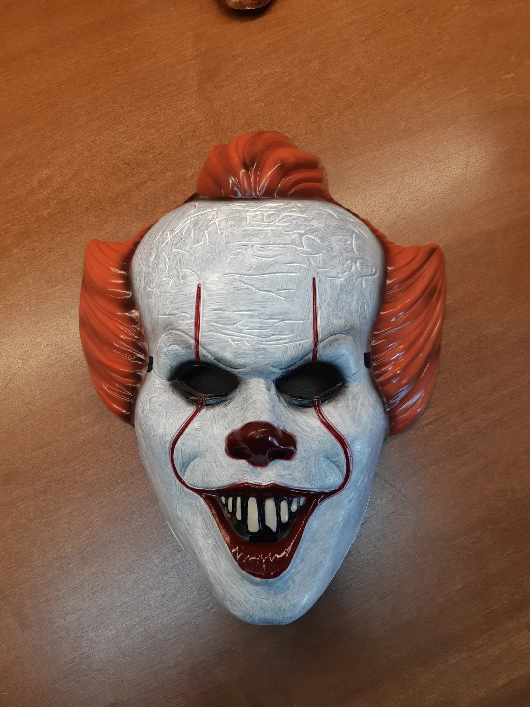 Pennywise character mask - adult halloween mask - photo 3