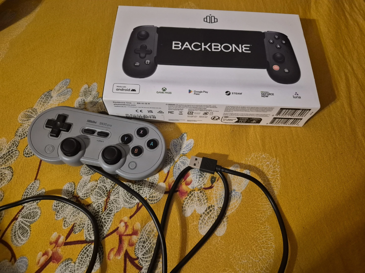 Backbone 1st gen  and 8BitDo SN30 Pro
