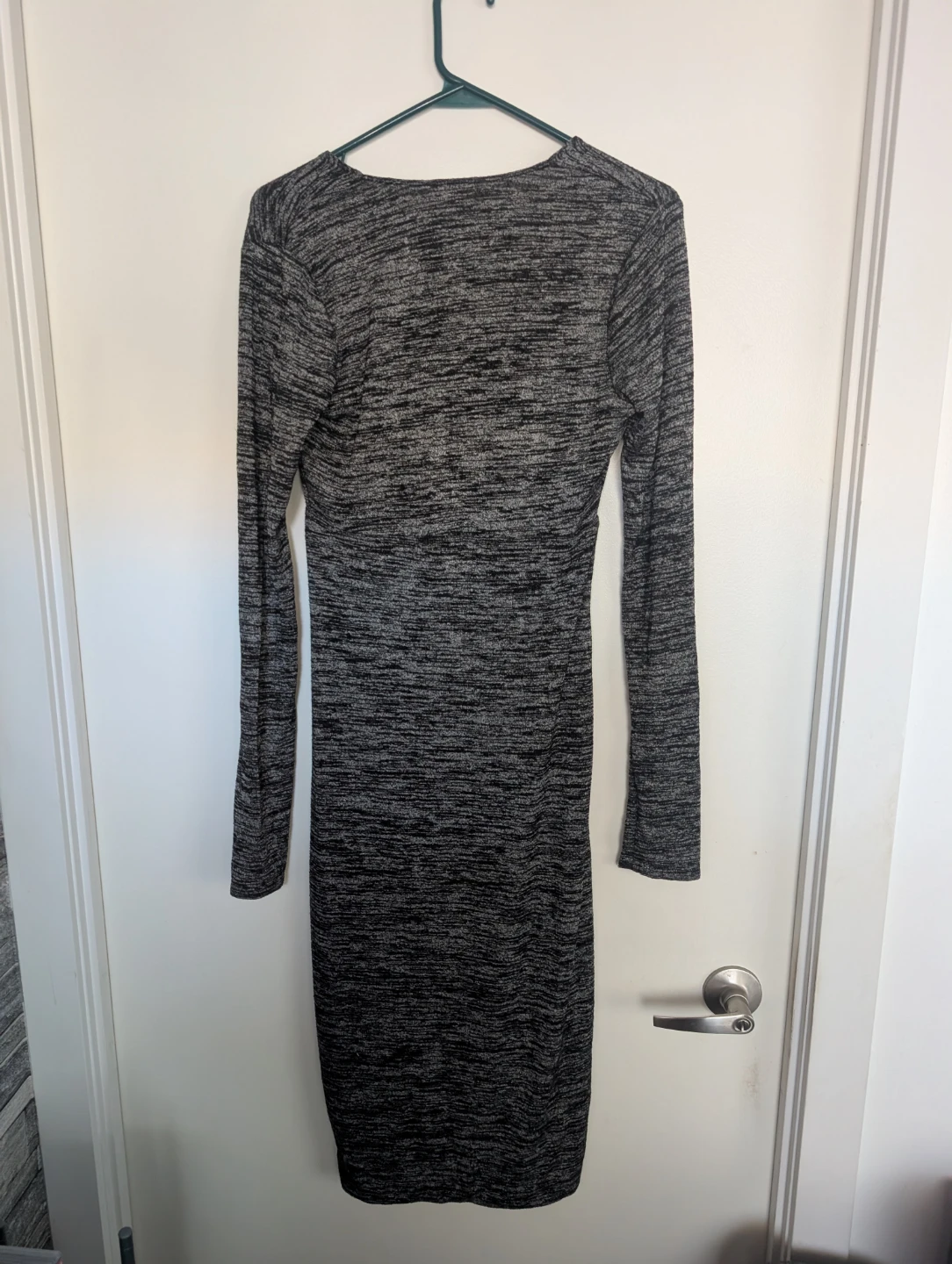 Aritzia Wilfred Grey Long Sleeve Dress - photo 3