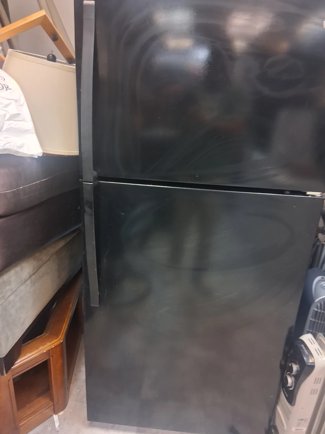 Black Whirlpool Top-Freezer Refrigerator - photo 4