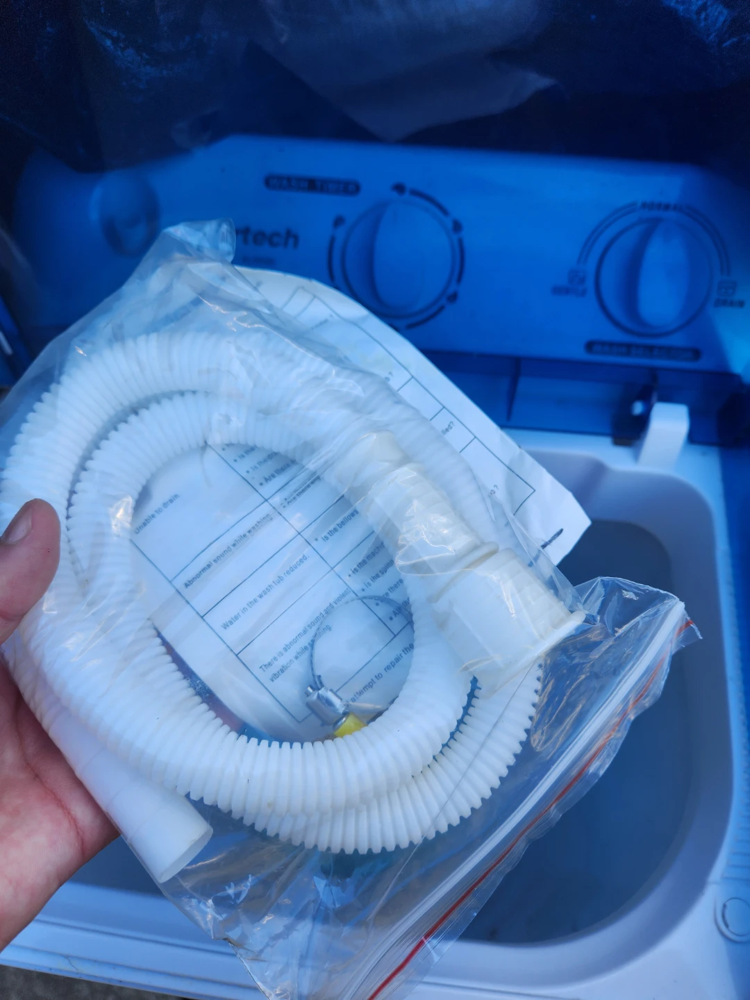 Free Brand new 28lb Portable Twin Tub Washing Machine/dryer - photo 2