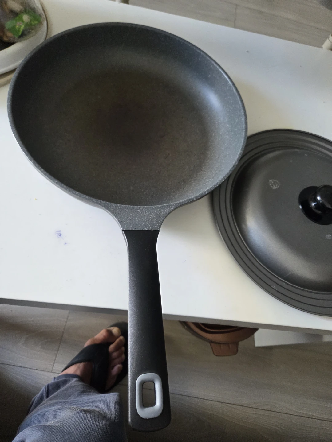 Non-Stick Frying Pan with Lid - photo 5
