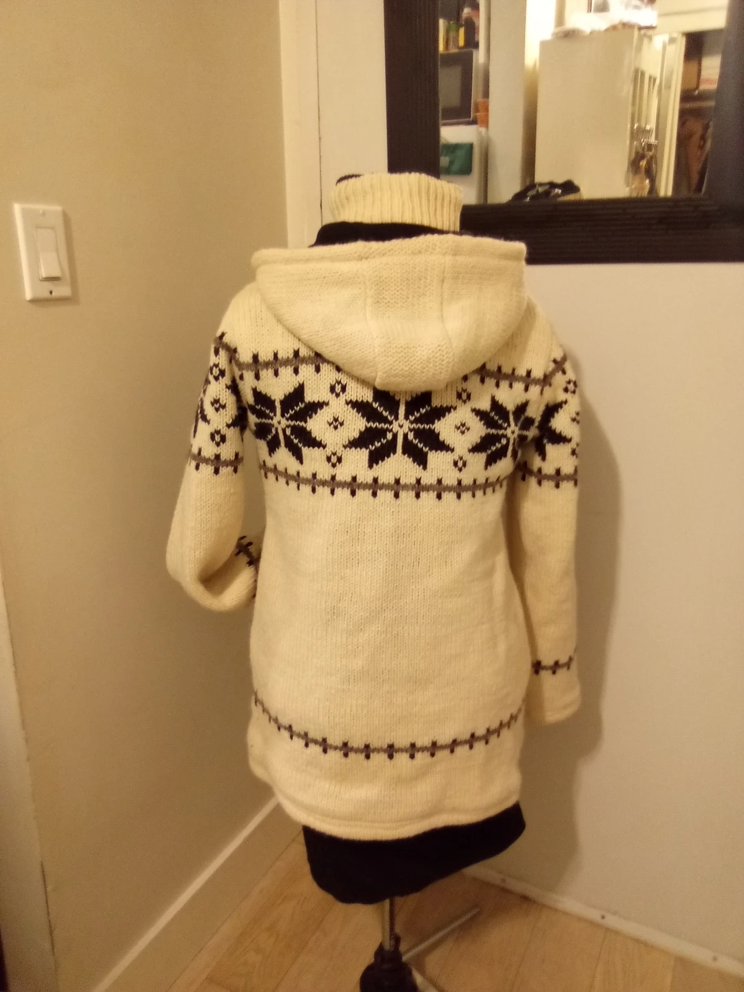 Rocky Mountain Outfitters Knit Hoodie - photo 3