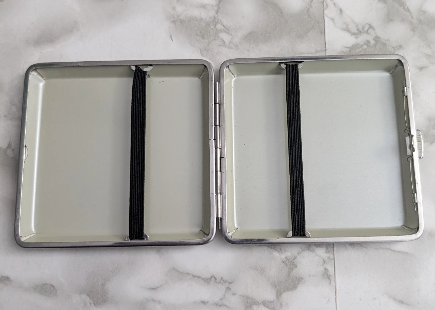 Metal Cigarette Case - photo 2