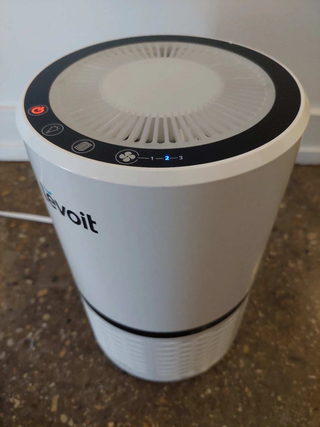 Mini Air Purifier by Levoit - photo 3
