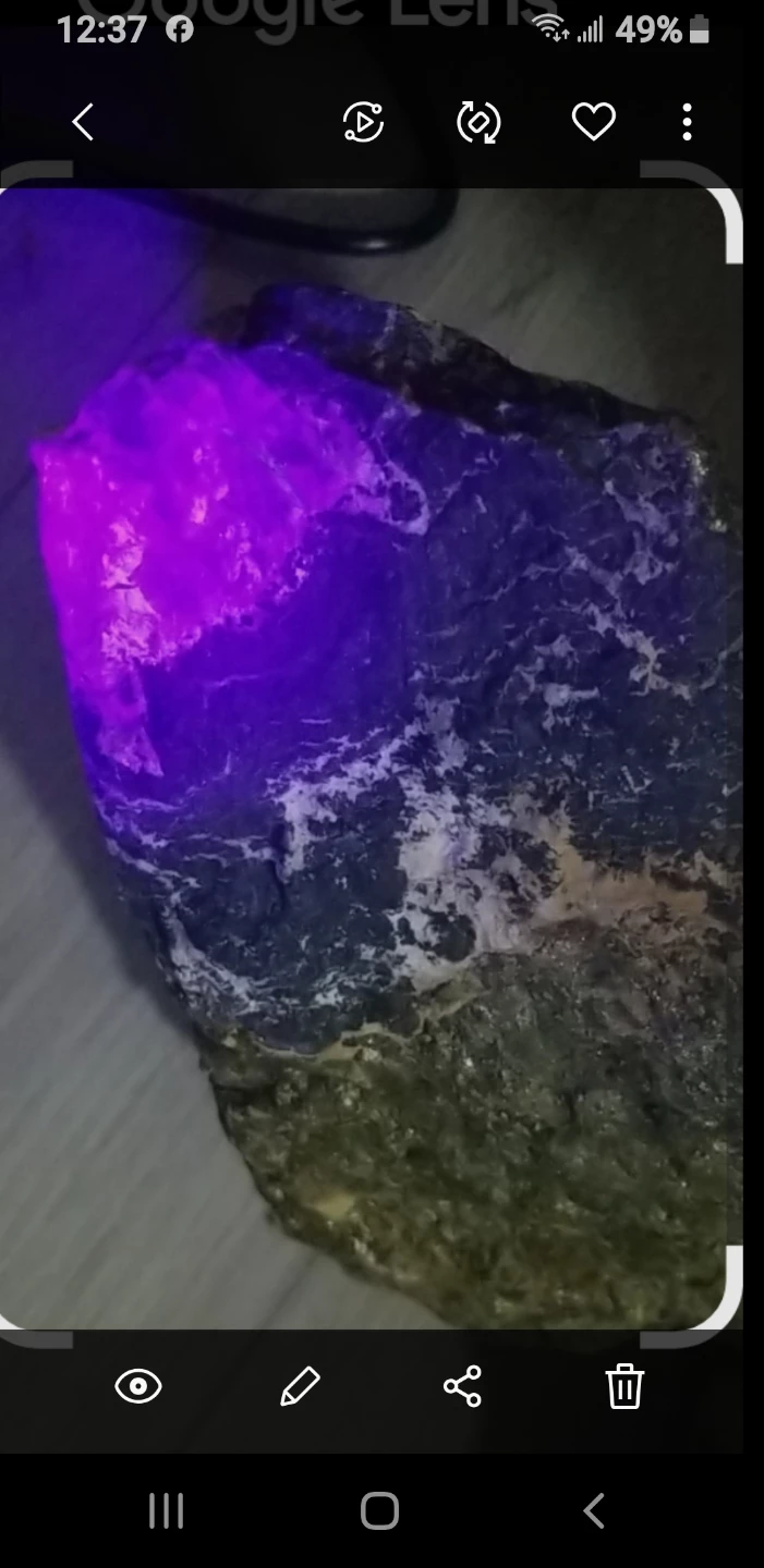 Natural Fluorescent Rock Specimen - photo 5