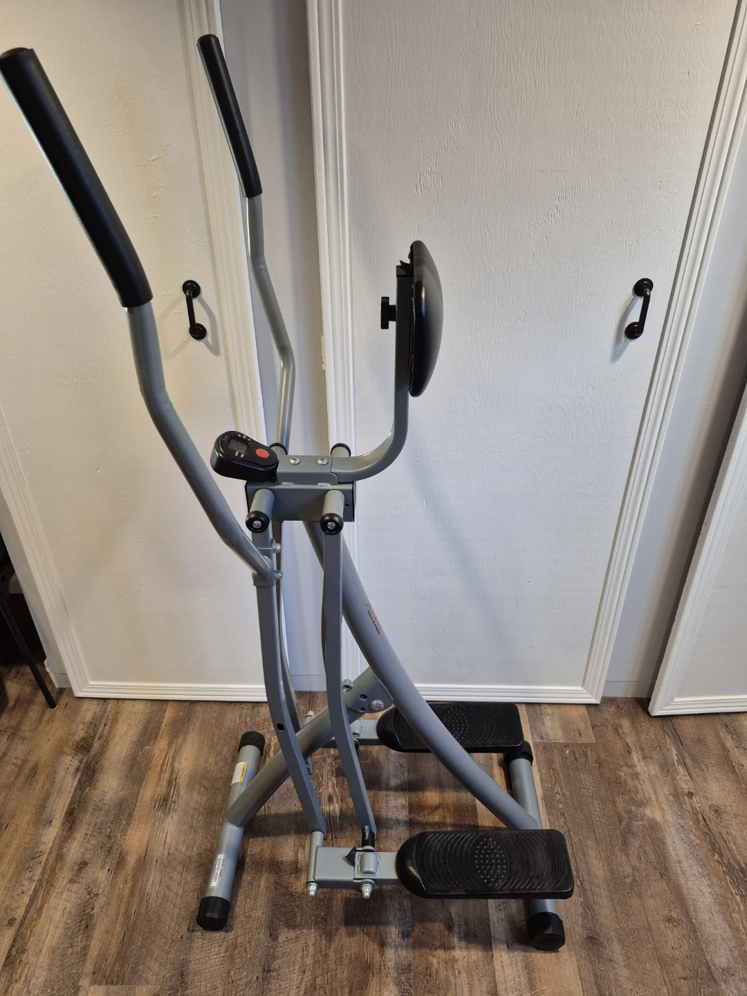 Folding Elliptical / Glider (Sunny Health SF-E902)