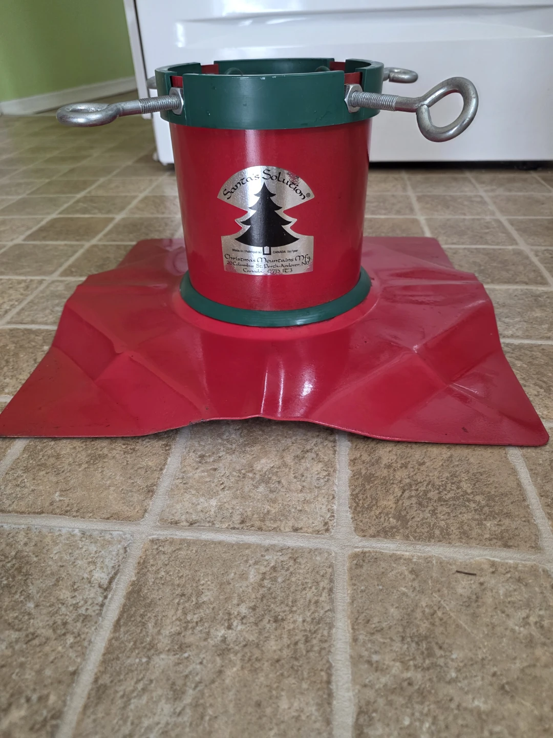 Santa's Solution Christmas Tree Stand