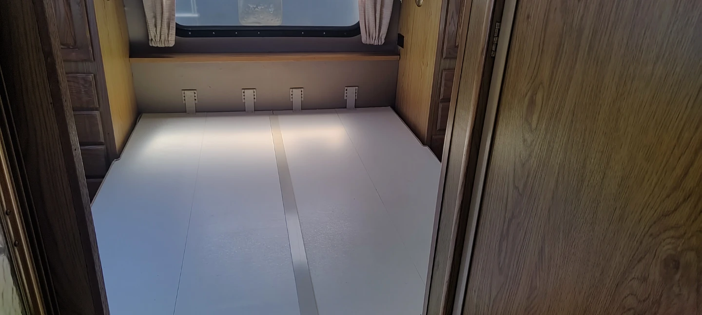 Itasca Class A Motorhome - photo 4