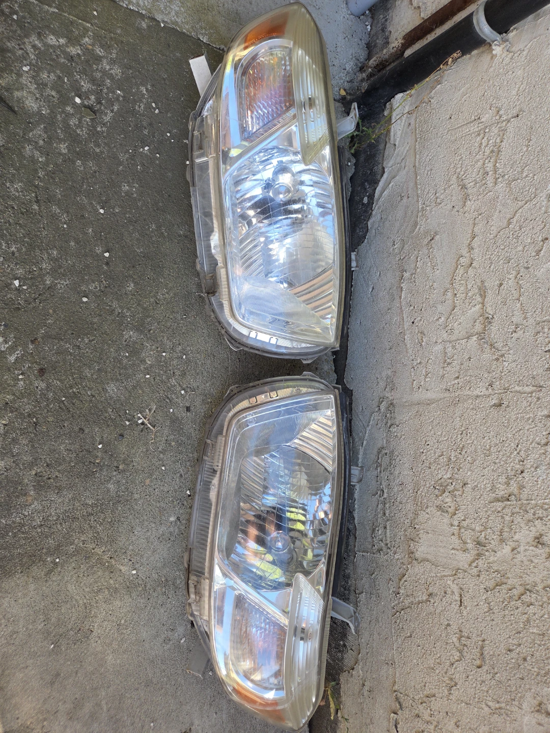 Toyota highlander 2008-2010 headlight