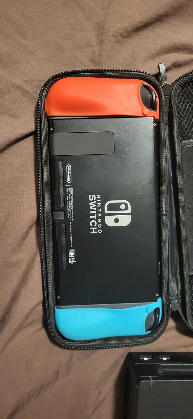 Nintendo Switch V1 Bundle w/ Space Shells, Charger, Dock & Case - photo 3