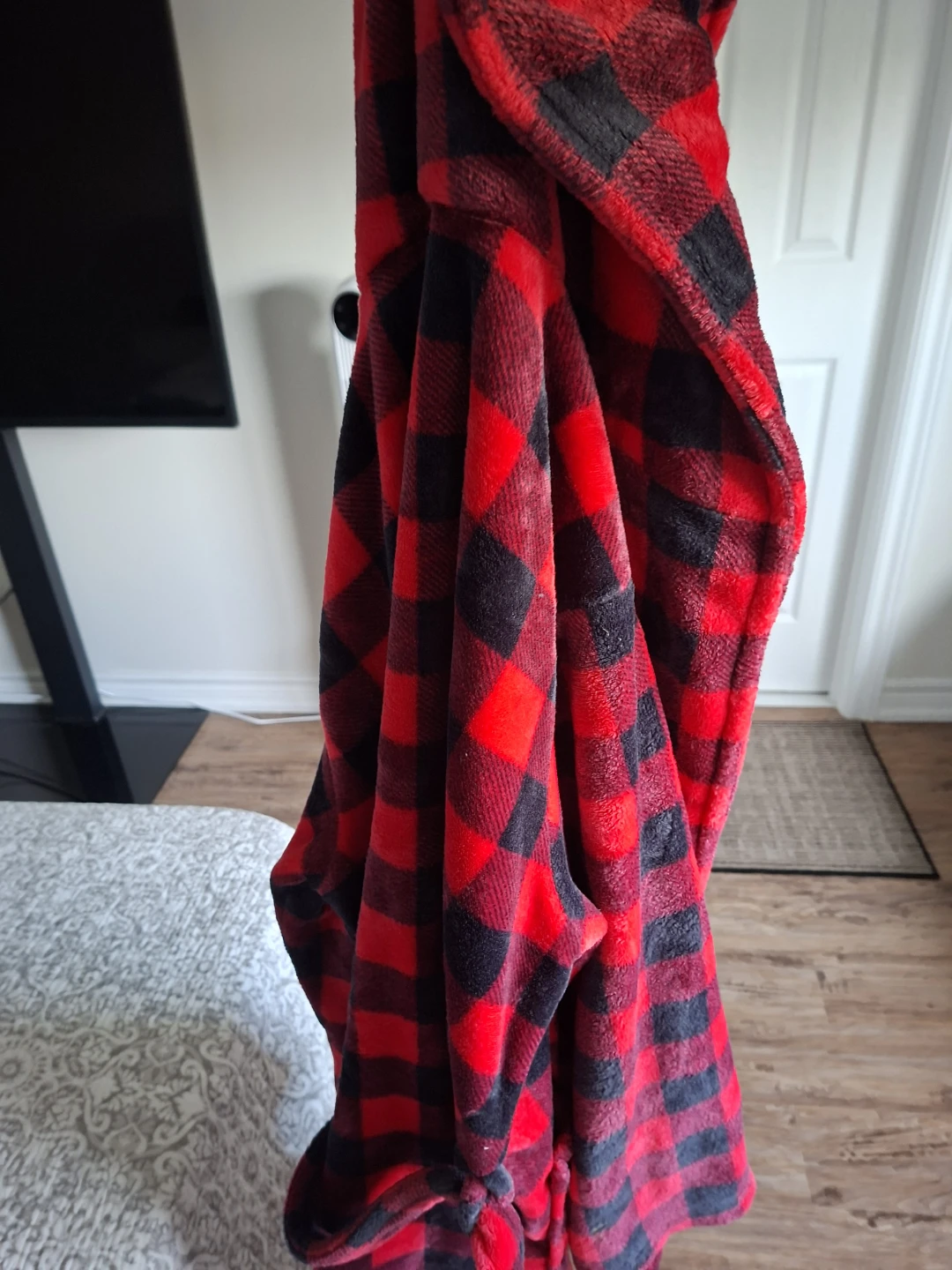 Red and black plaid fleece robe