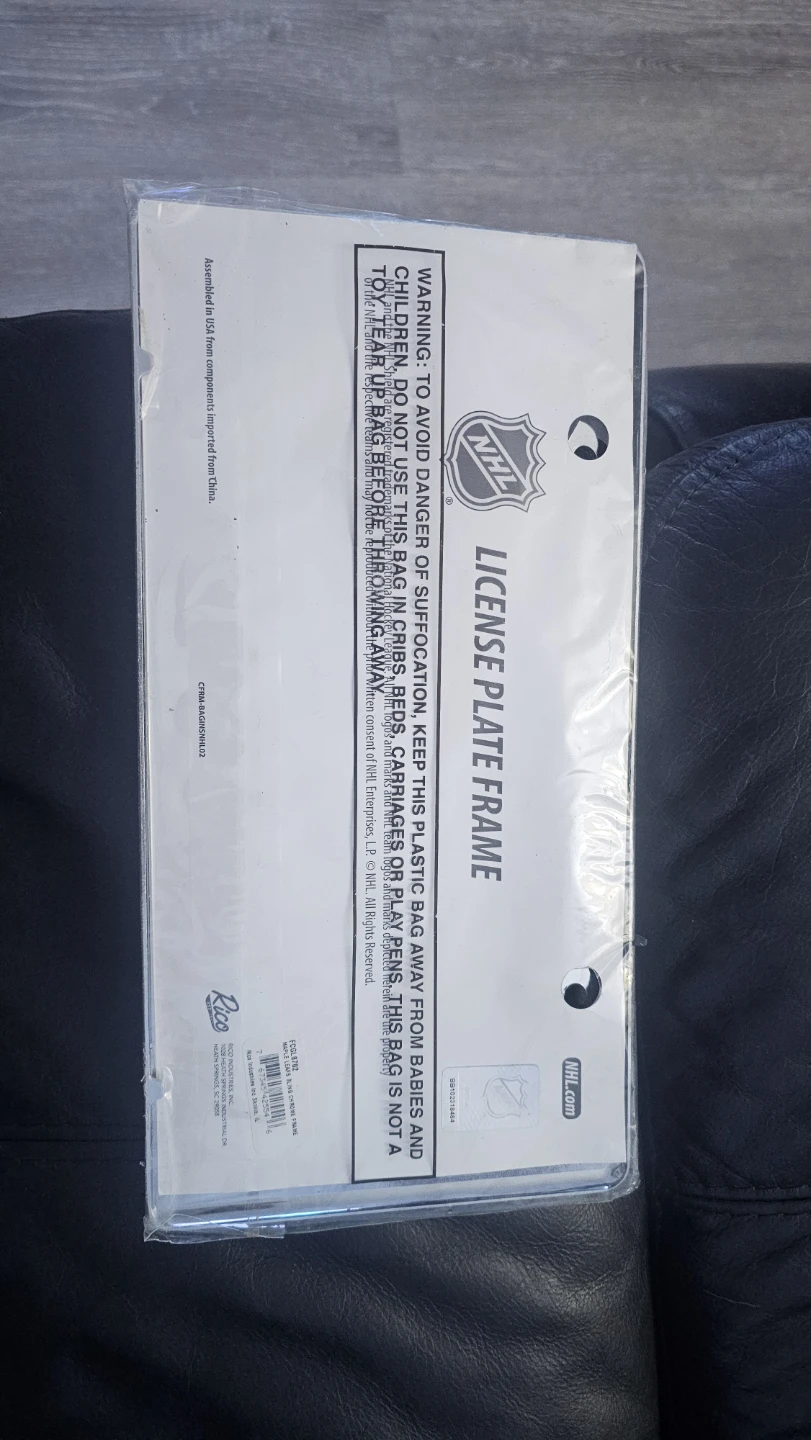 Toronto Maple Leafs NHL License Plate Frame - photo 2