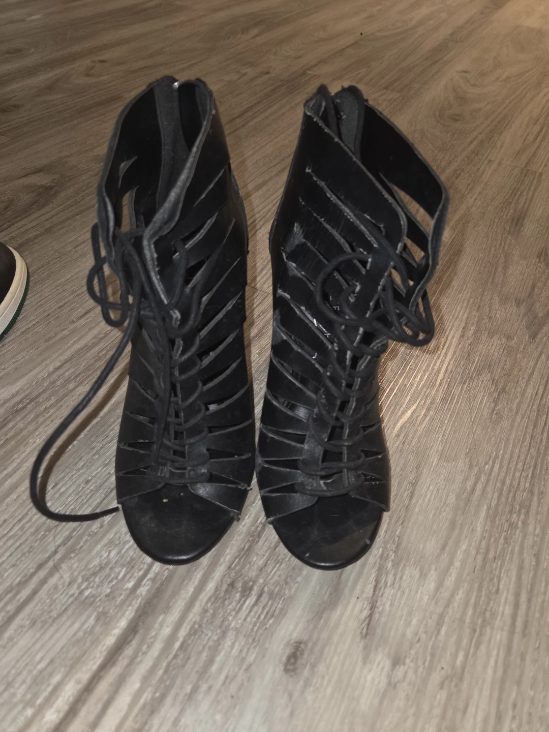 Street Society Black Lace-Up Heeled Booties Size 7 - photo 2