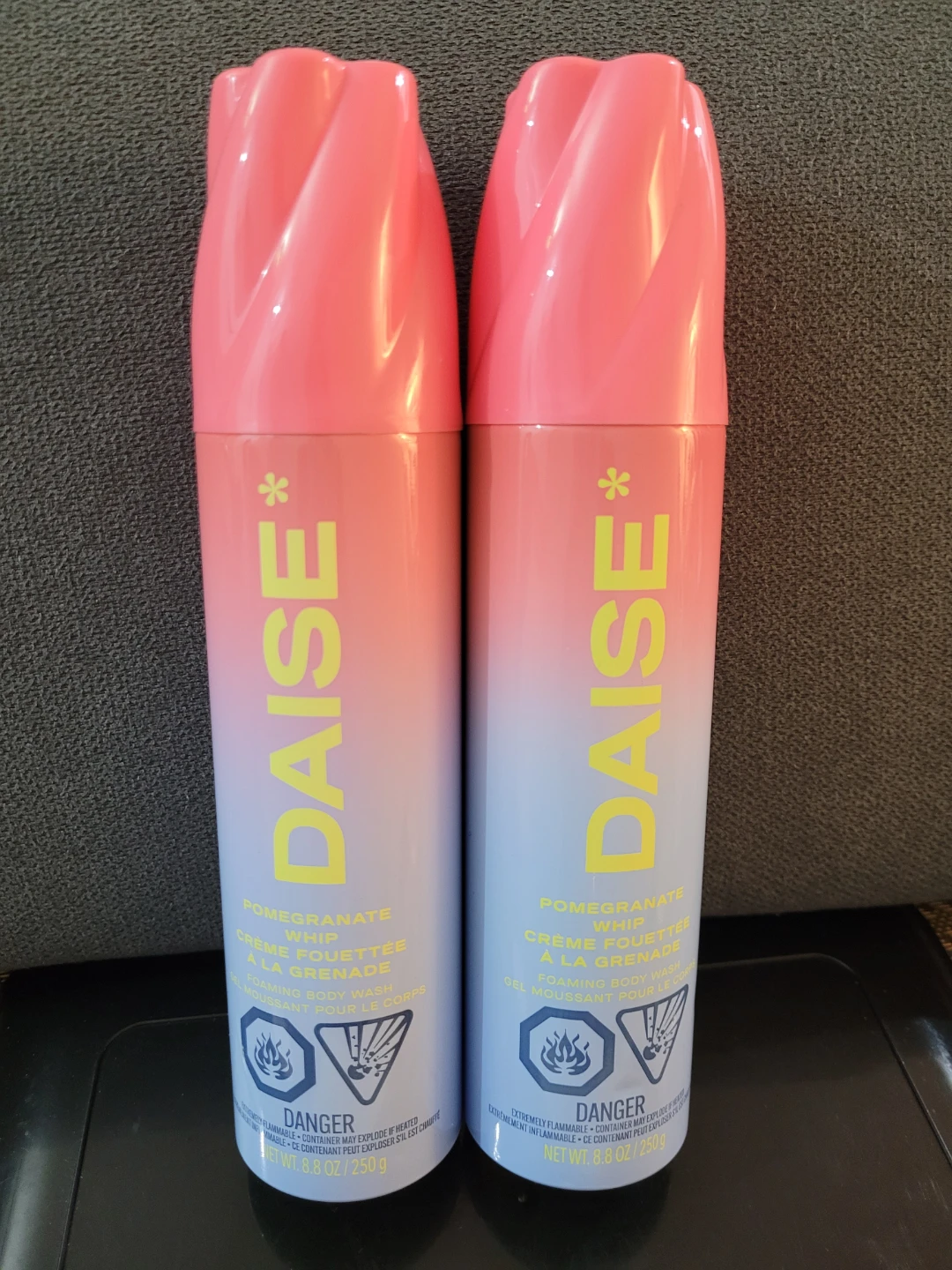 2 Daise Pomegranate Whip Foaming Body Wash