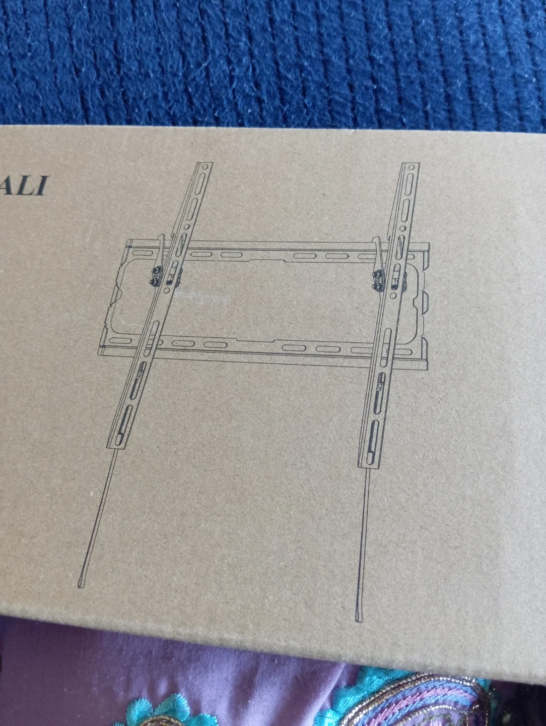 WALI Tilt TV Wall Mount TTM-1