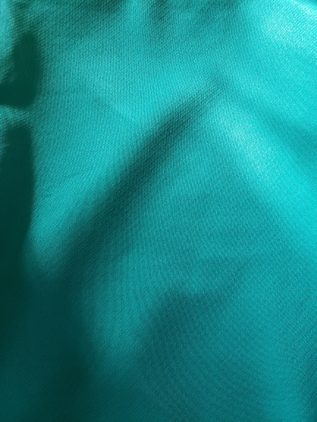 Assorted Fabric Pieces - photo 2