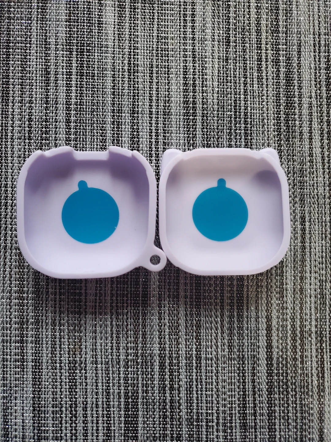 Galaxy Buds 2 case - photo 2