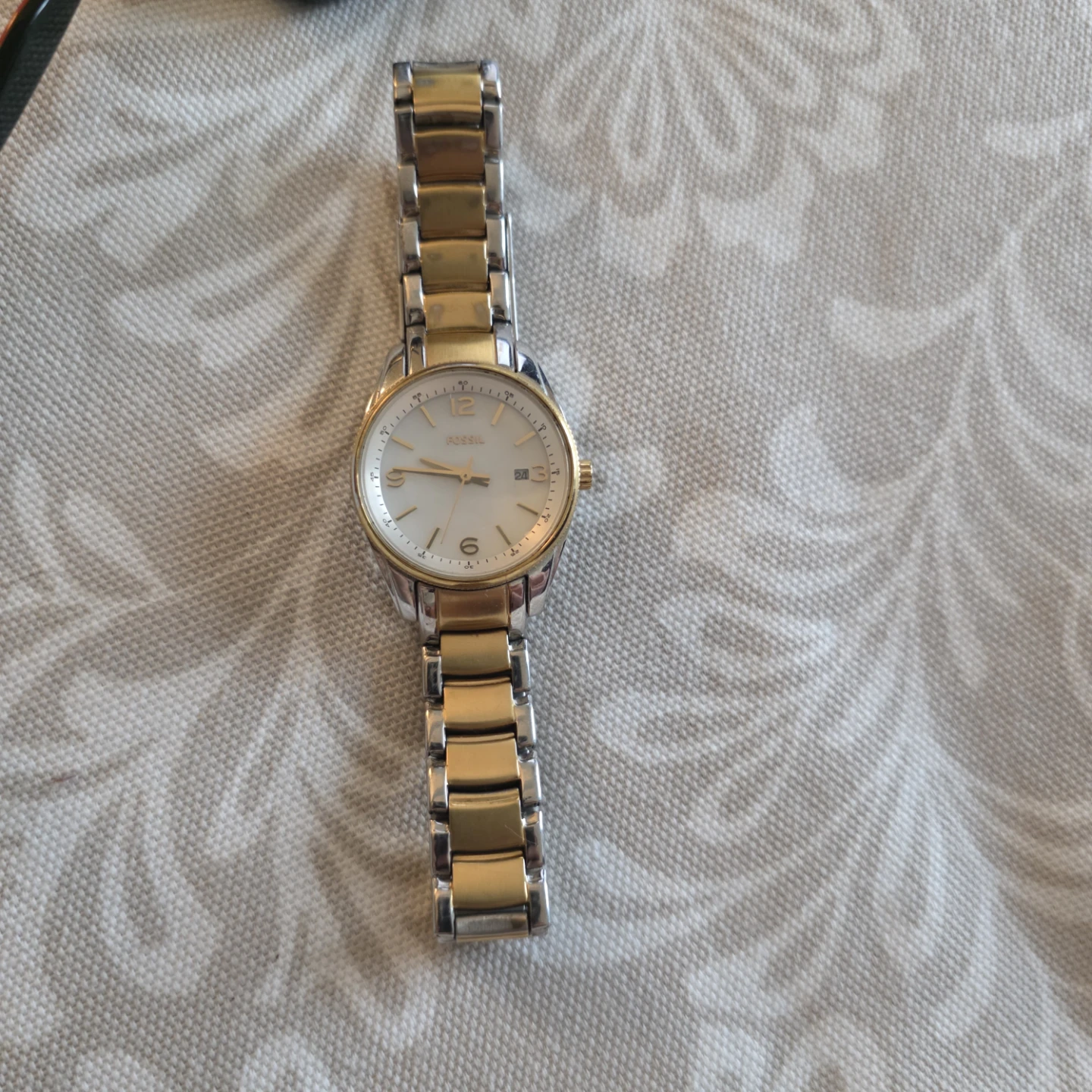 Vintage Fossil Women's Mother of Pearl Sainless Steel Watch - photo 4