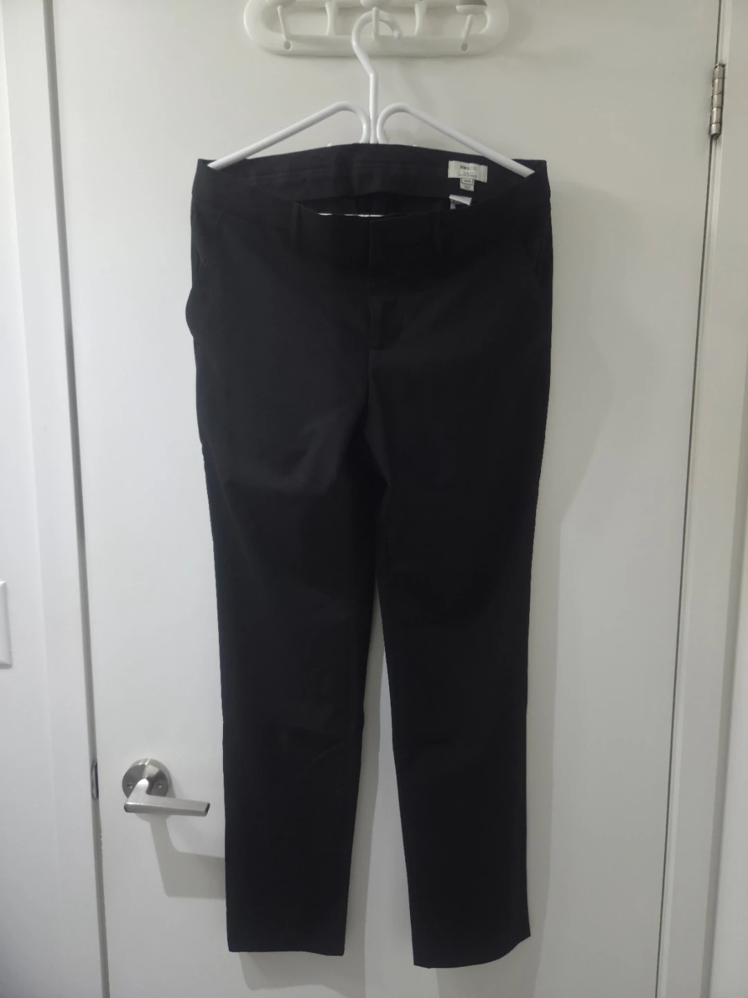 RW&CO. Black Slim Fit Pants 33x32