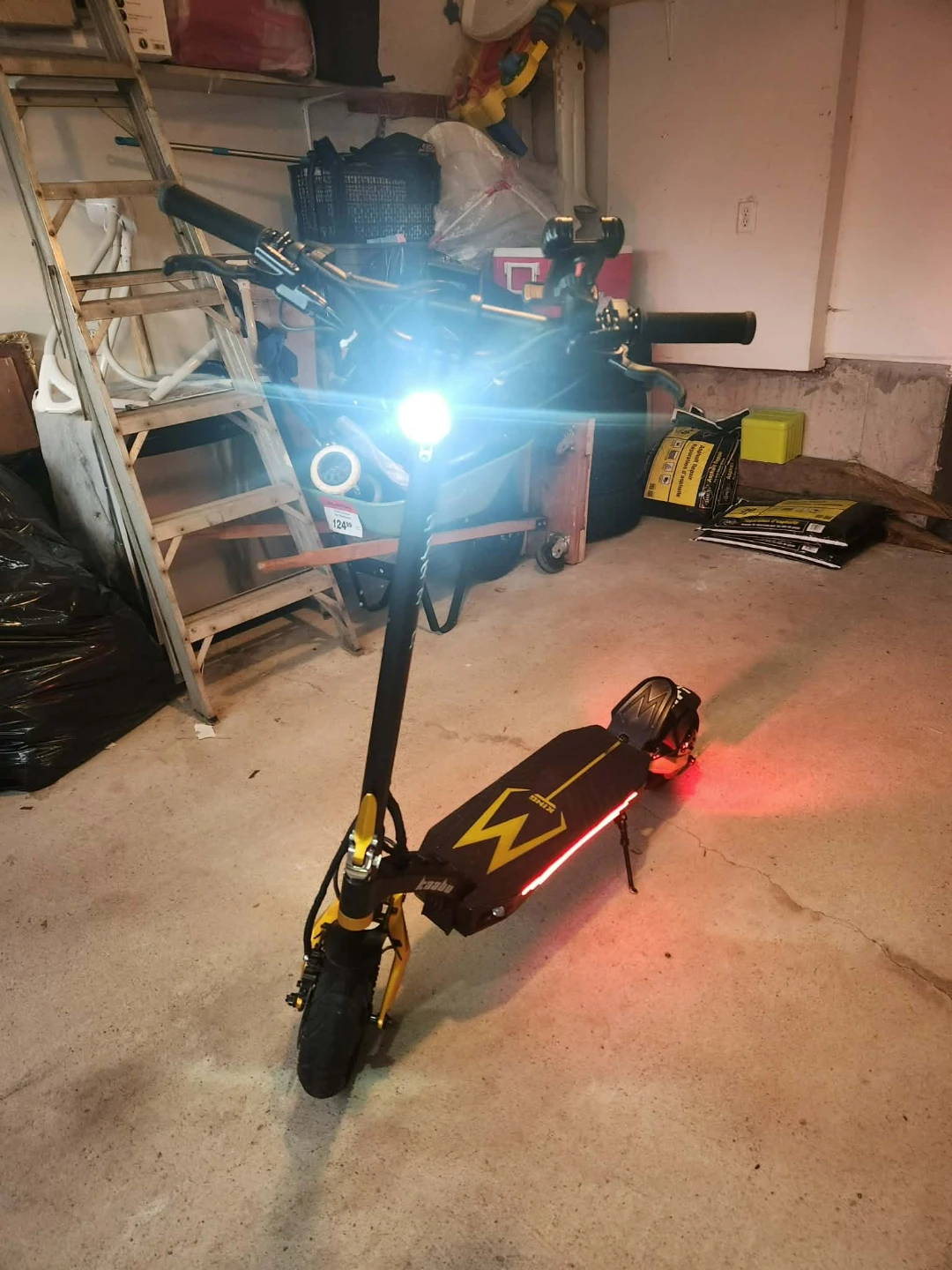 Kaabo Wolf King Electric Scooter