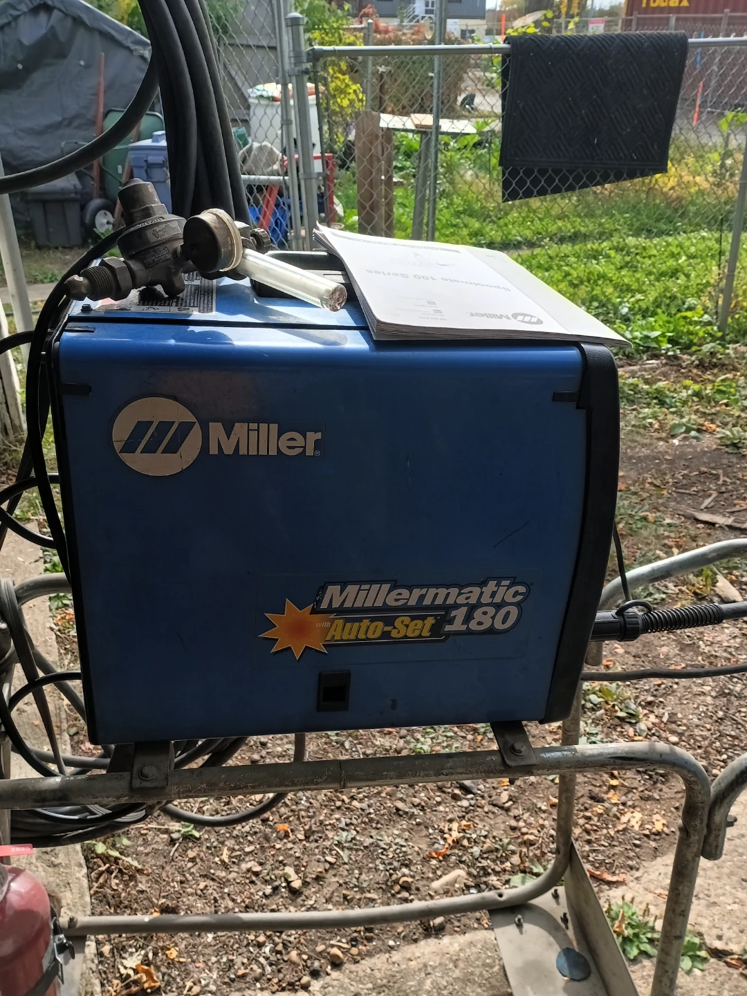 Miller Millermatic 180 Auto-Set MIG Welder - photo 5
