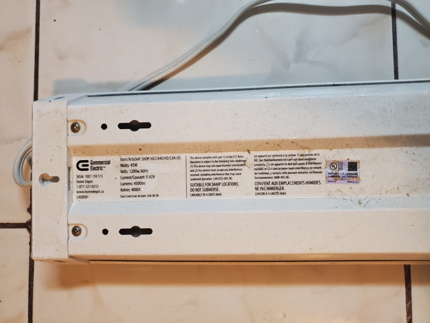 Commercial Electric 4ft LED Shop Light - photo 2