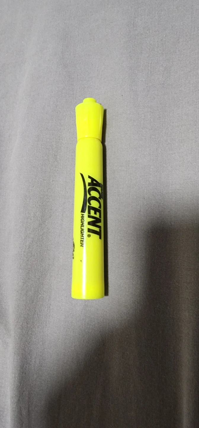Accent Yellow Highlighter - USED