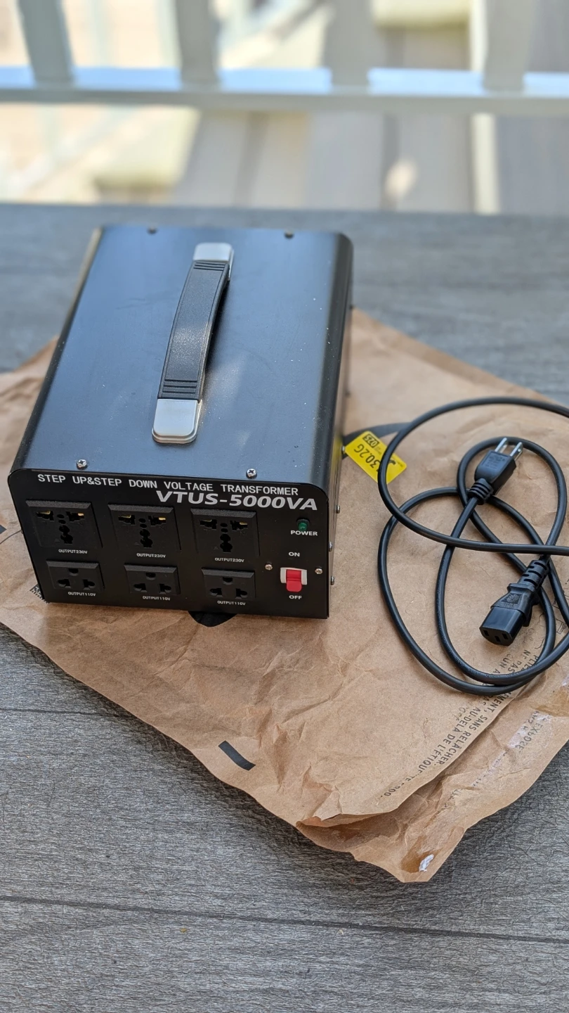 VTUS-5000VA Step Up & Step Down Transformer - photo 2