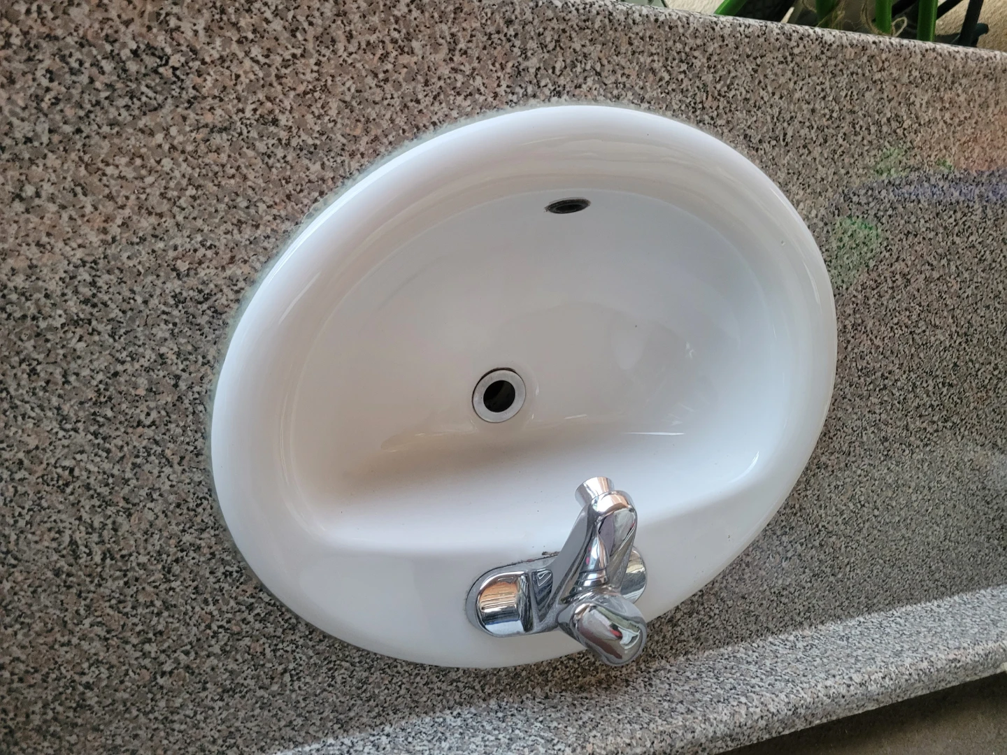 Bathroom Vanity Countertop with Sink and Faucet - photo 3