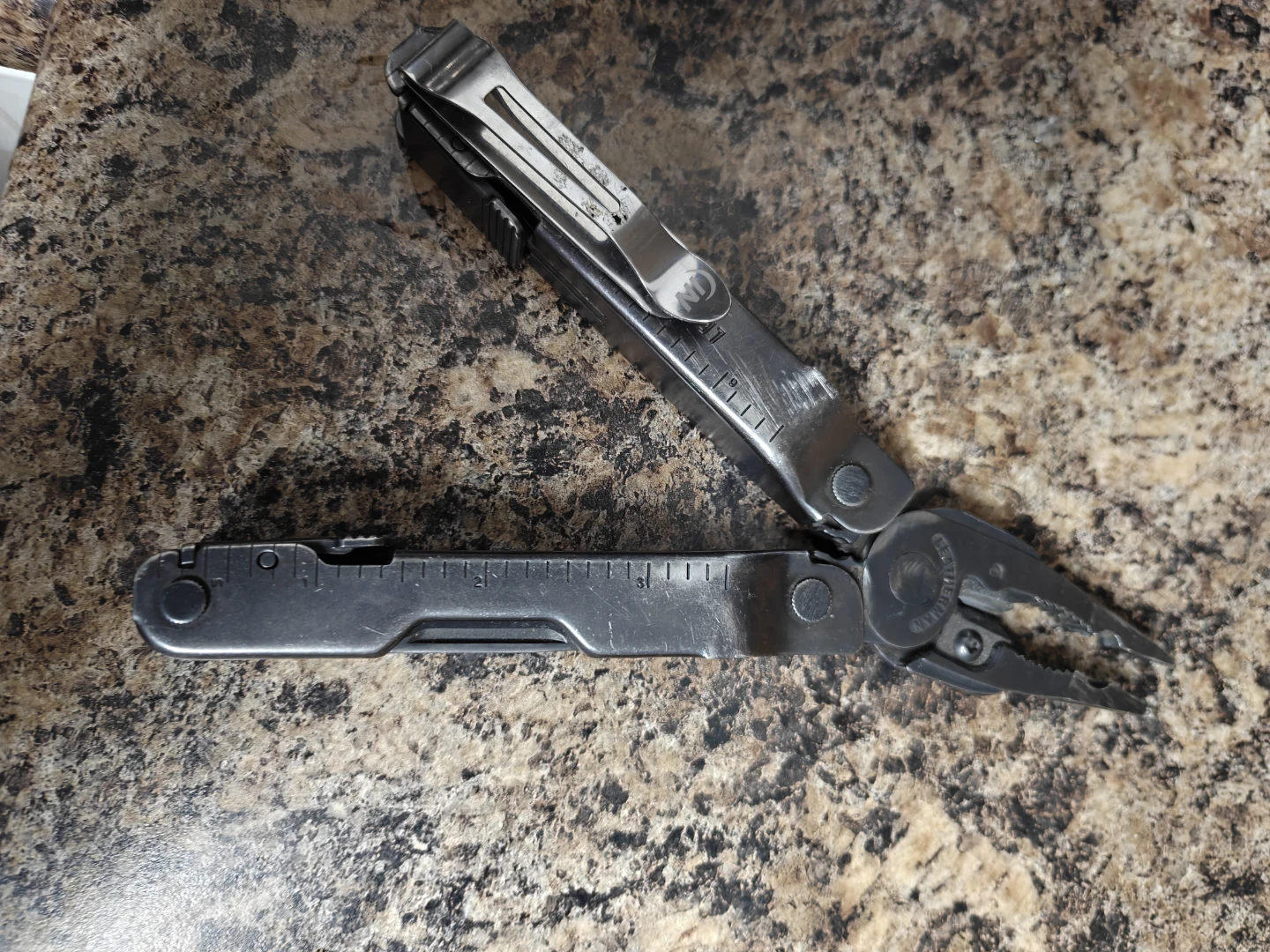 Leatherman Super Tool 300 Multi-Tool + Bit kit - photo 3