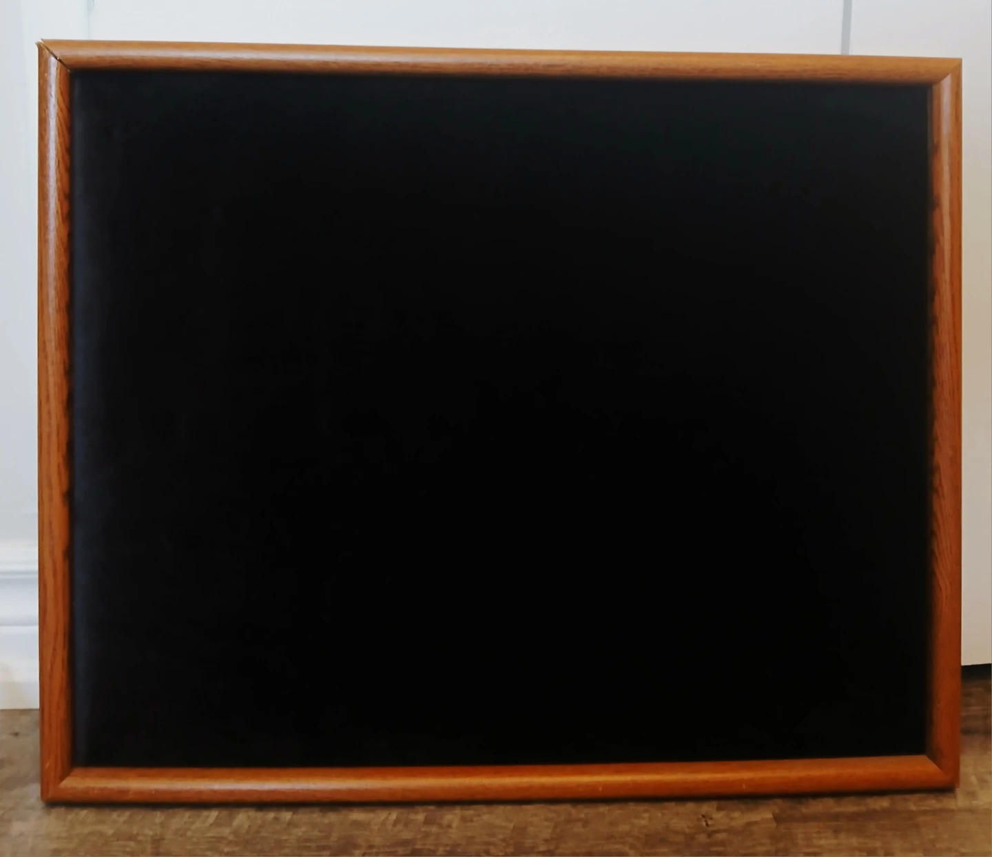 Large Wall display case with wooden frame - photo 4