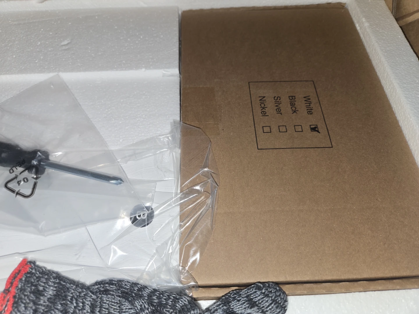 TokeShimi 14x18 Bathroom Medicine Cabinet - photo 3