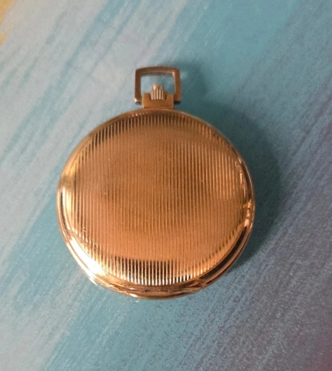 Vintage Bulova Swiss Pocket Watch - Gold Tone Hunter Case - photo 3