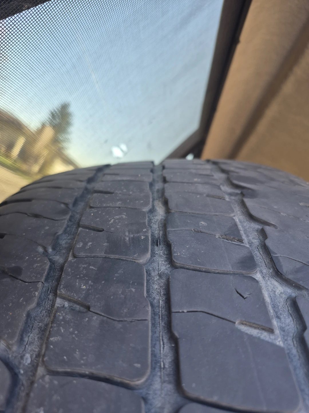 275 70 18 Michelin LTX AT2 - photo 4