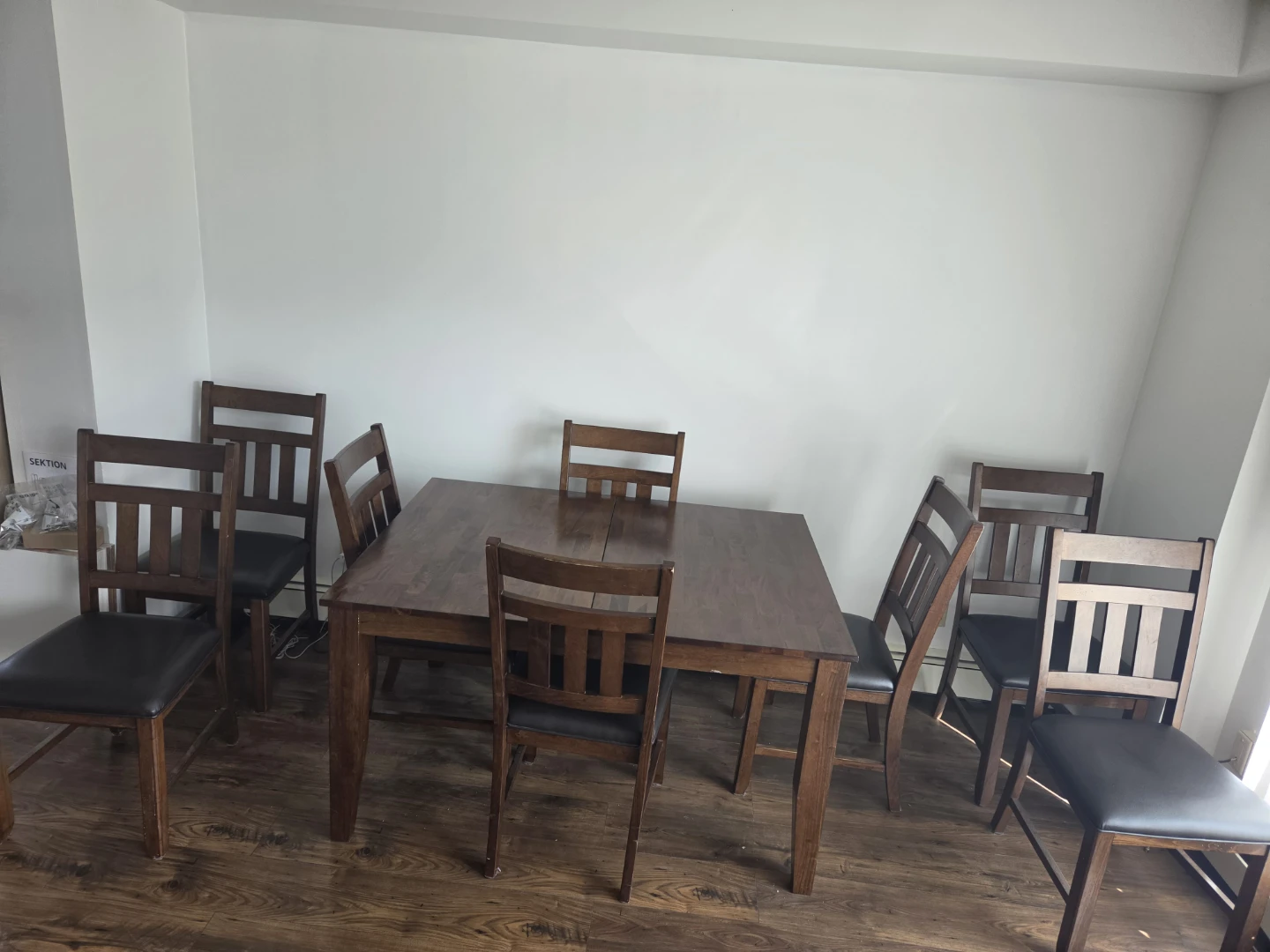 Caracara Leg Extendable Wooden Dining Table Set - photo 3