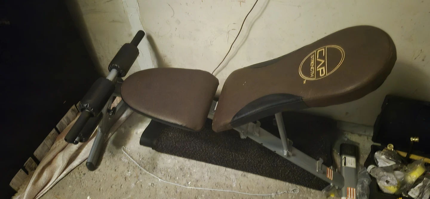 CAP Strength Adjustable Weight Bench - photo 3