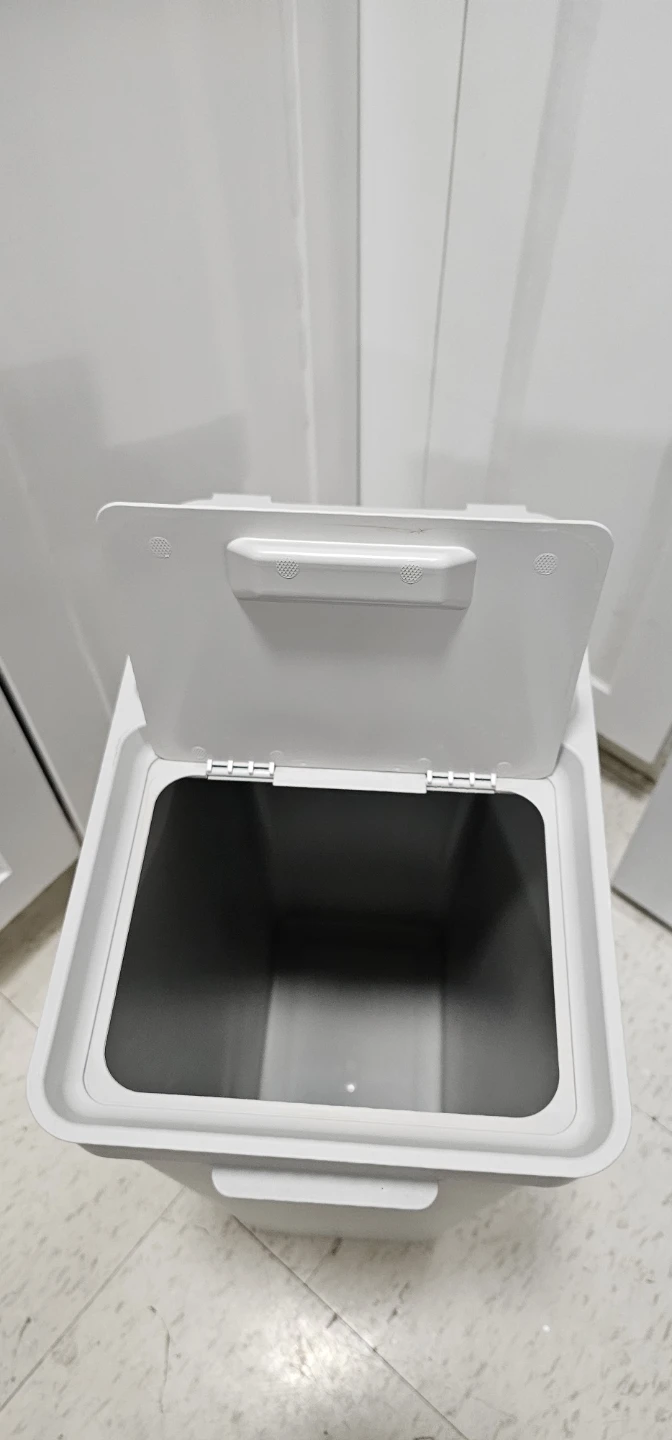 Gray plastic waste bin - photo 2