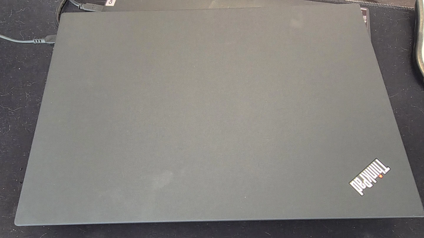 Lenovo ThinkPad T14 Laptop - photo 4