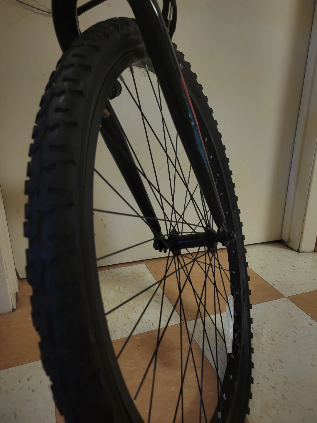 Movelo Algonquin Mountain Bike - photo 3