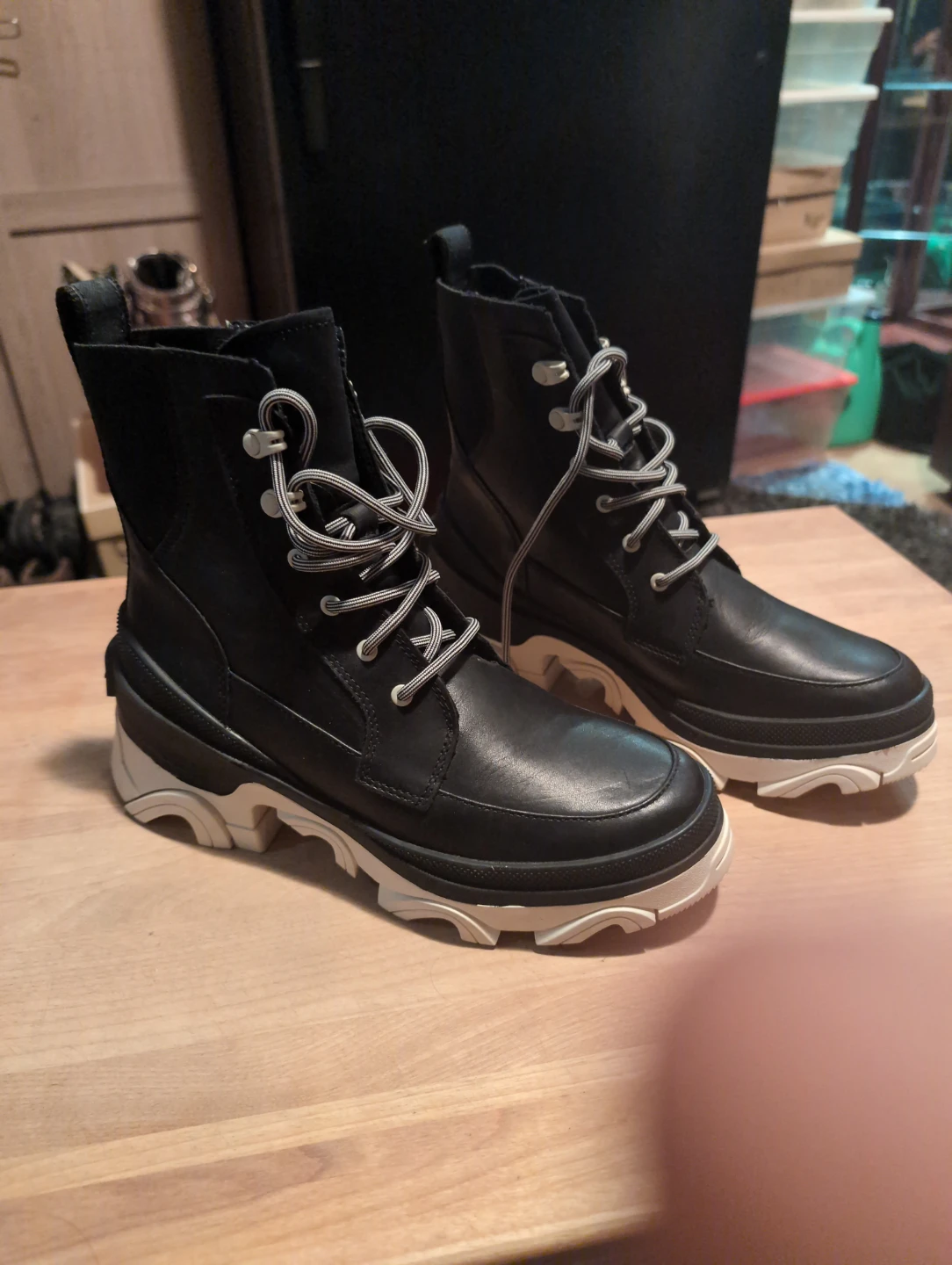 Leather Sorel Women's Boots Size 7 - photo 2