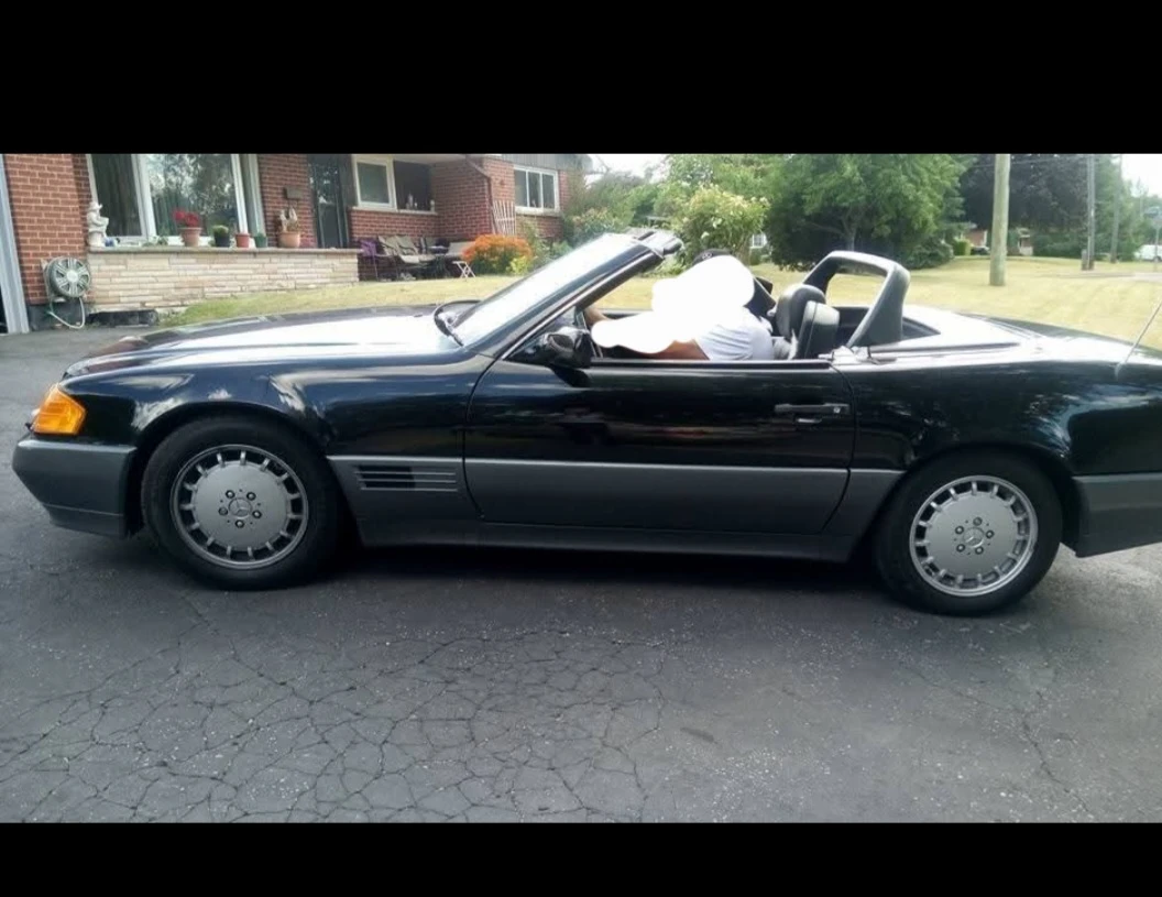 Mercedes-Benz 300SL Convertible - photo 5