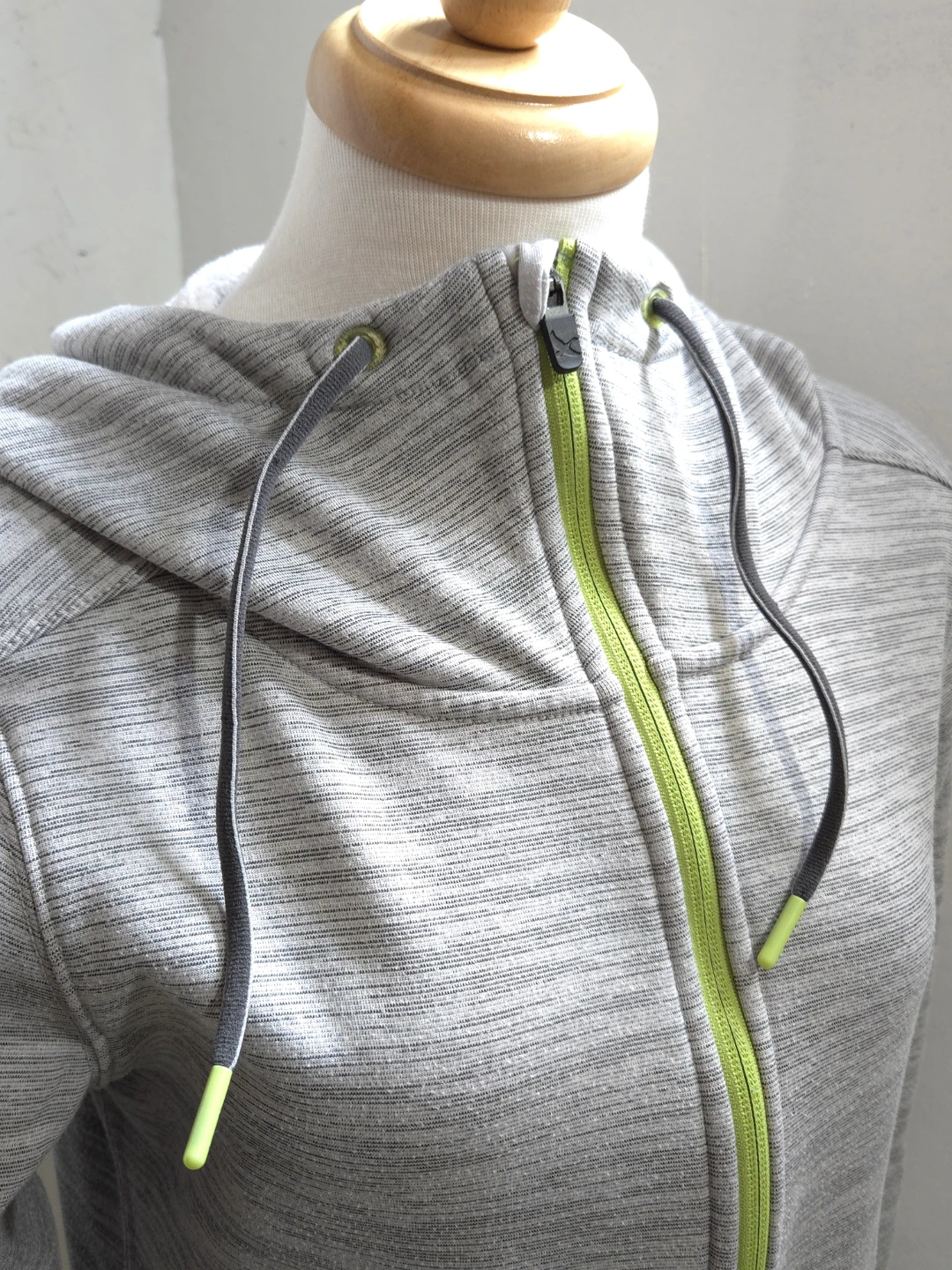 Eddie Bauer Women's Grey Full-Zip Hoodie - photo 5