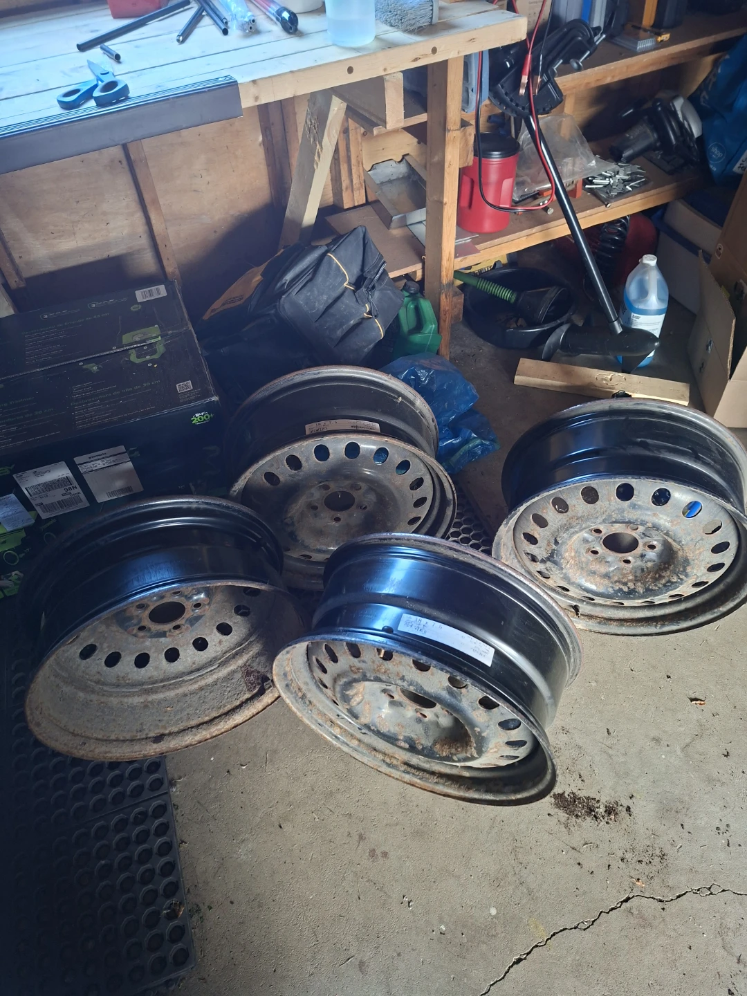 18" steel rim - photo 2