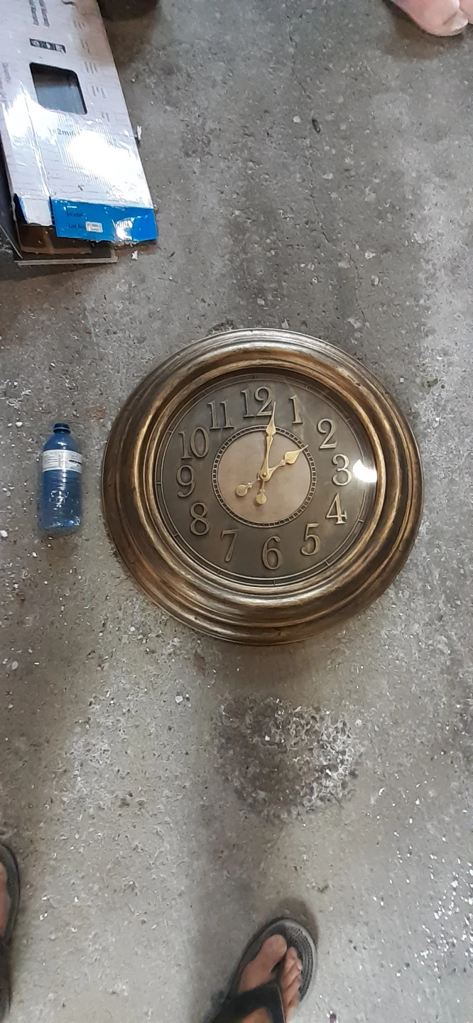 Vintage Style Round Wall Clock