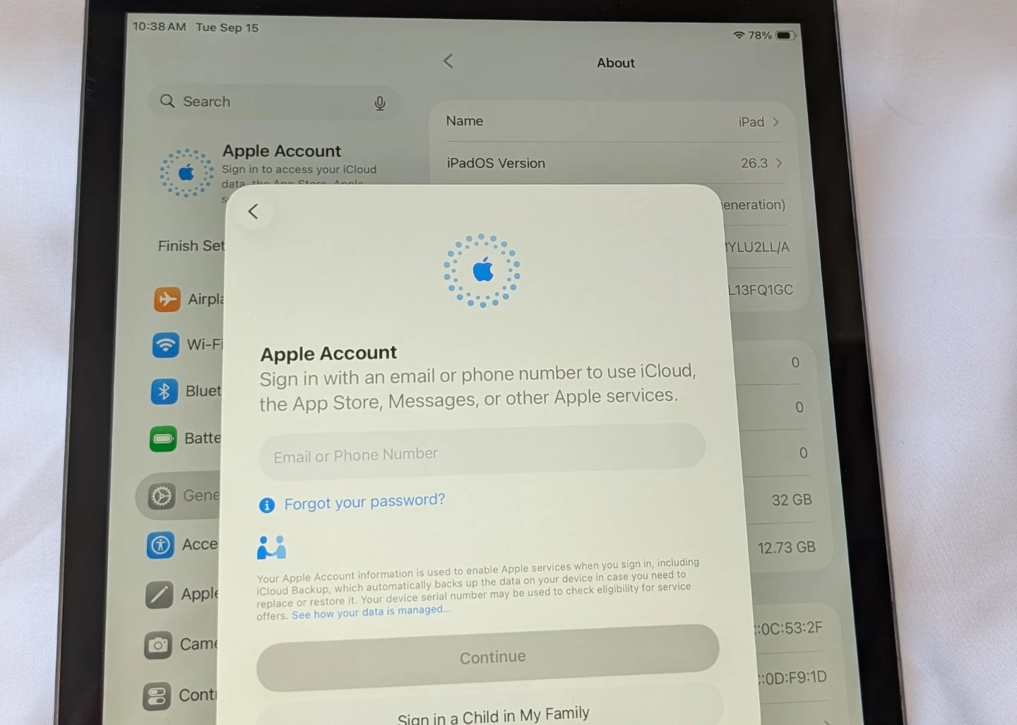 Nice GRAY APPLE iPad 8 8th Gen 10.2 inch iOS26 - photo 3