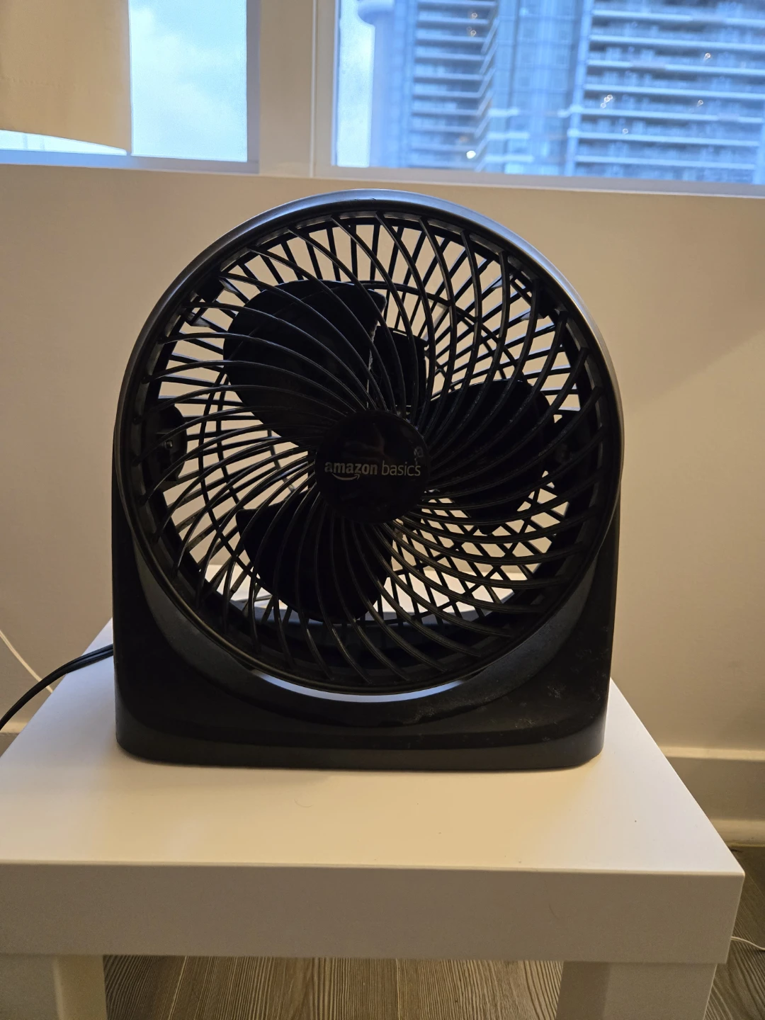 Amazon Basics 3-Speed Air Circulator Fan