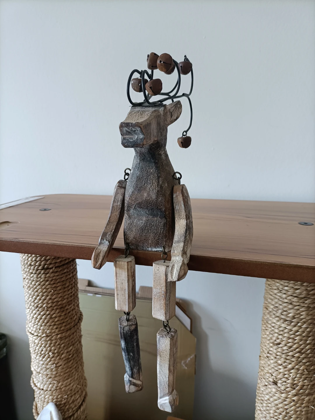 Rustic Wood Reindeer Shelf Sitter Decor