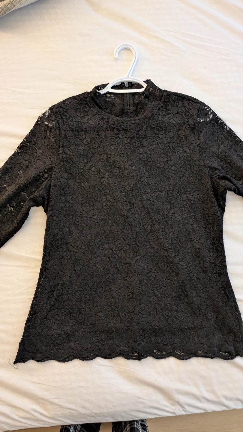 Vince Camuto Black Lace Top